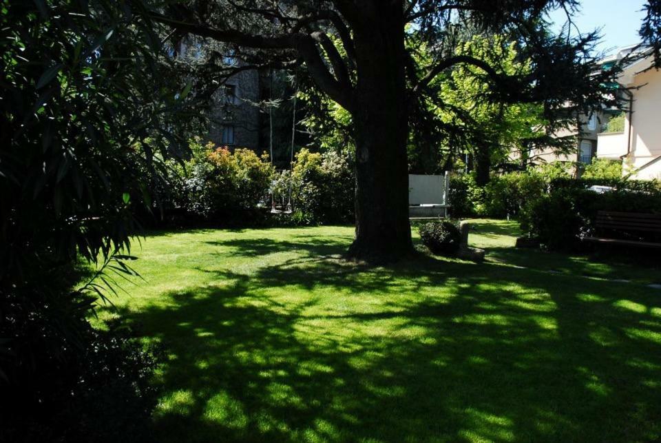 La Villa Del Cedro 蒙扎 外观 照片